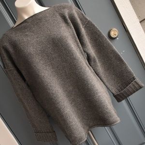* Charcoal DKNY Lambswool Scoop Neck Sweater Sz M